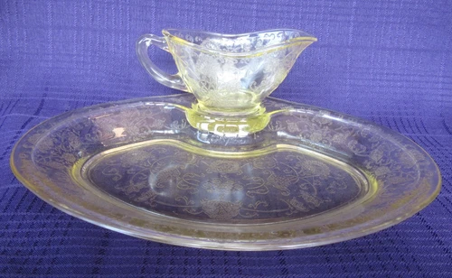 Gorgeous Hazel Atlas FLORENTINE #2 Yellow Depression Glass Gravy Boat w/ Platter