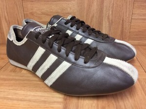 RARE🔥 Adidas Vintage OKAPI Trainers 