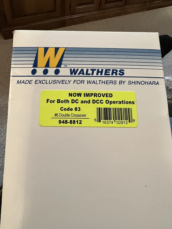 Walthers 948-8812 HO Scale Code 83 #6 Double Crossover - Image 3 of 4