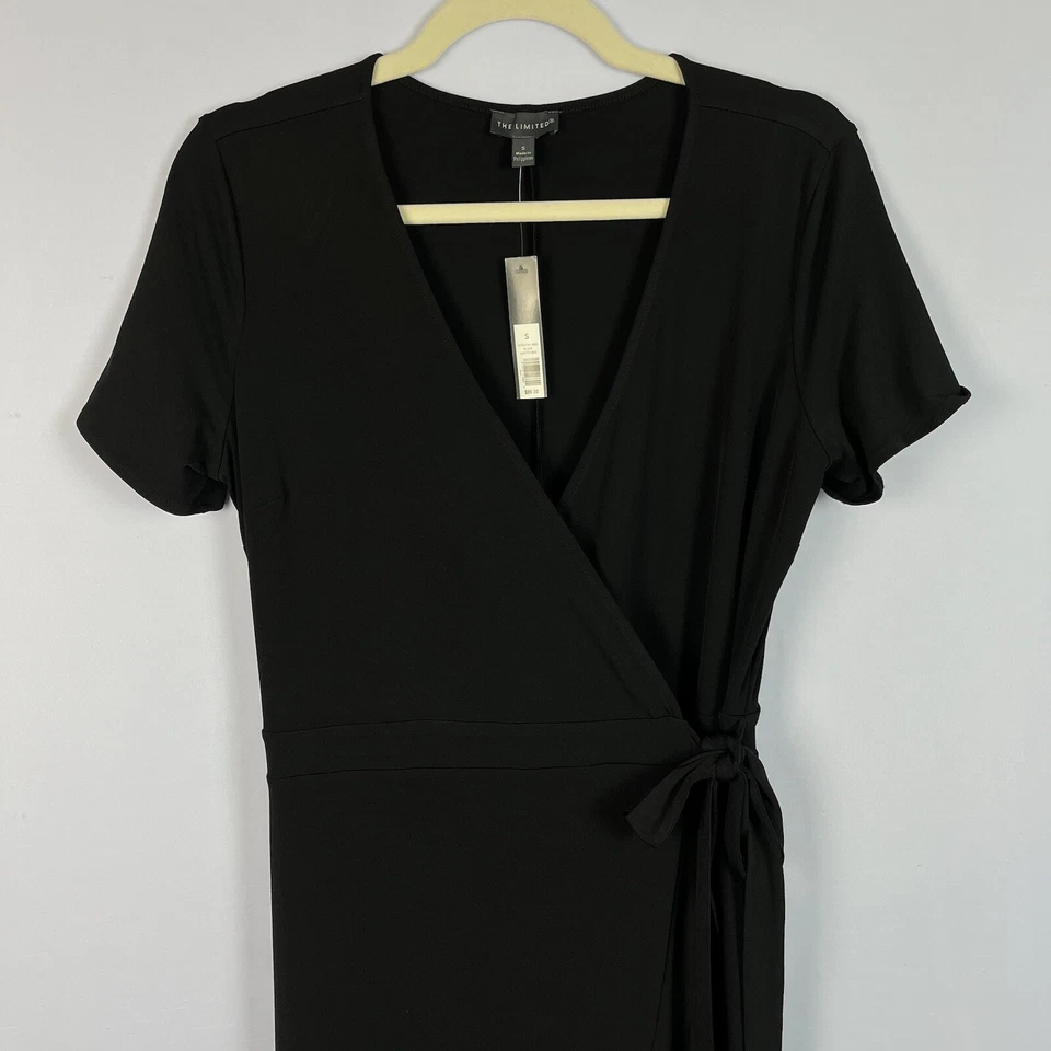 Vestido largo envolvente The Limited para mujer pequeño negro femenino fluido pradera Foto 3 de 4