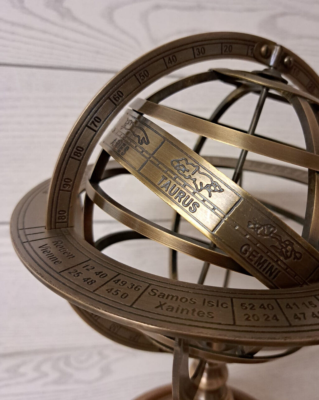 Globo con sfera armillare in ottone vintage - Italia