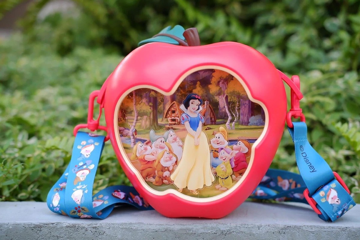Disney Snow White Apple Popcorn Bucket 64oz. With Lanyard Brand