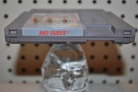 Bad Dudes (Nintendo Entertainment System / NES, 1990)  with manual.. tested