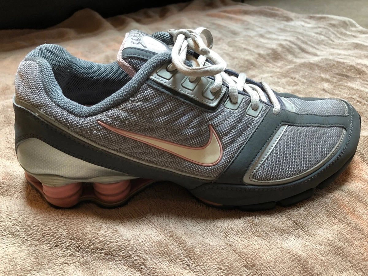 Pink and grey store nike shox