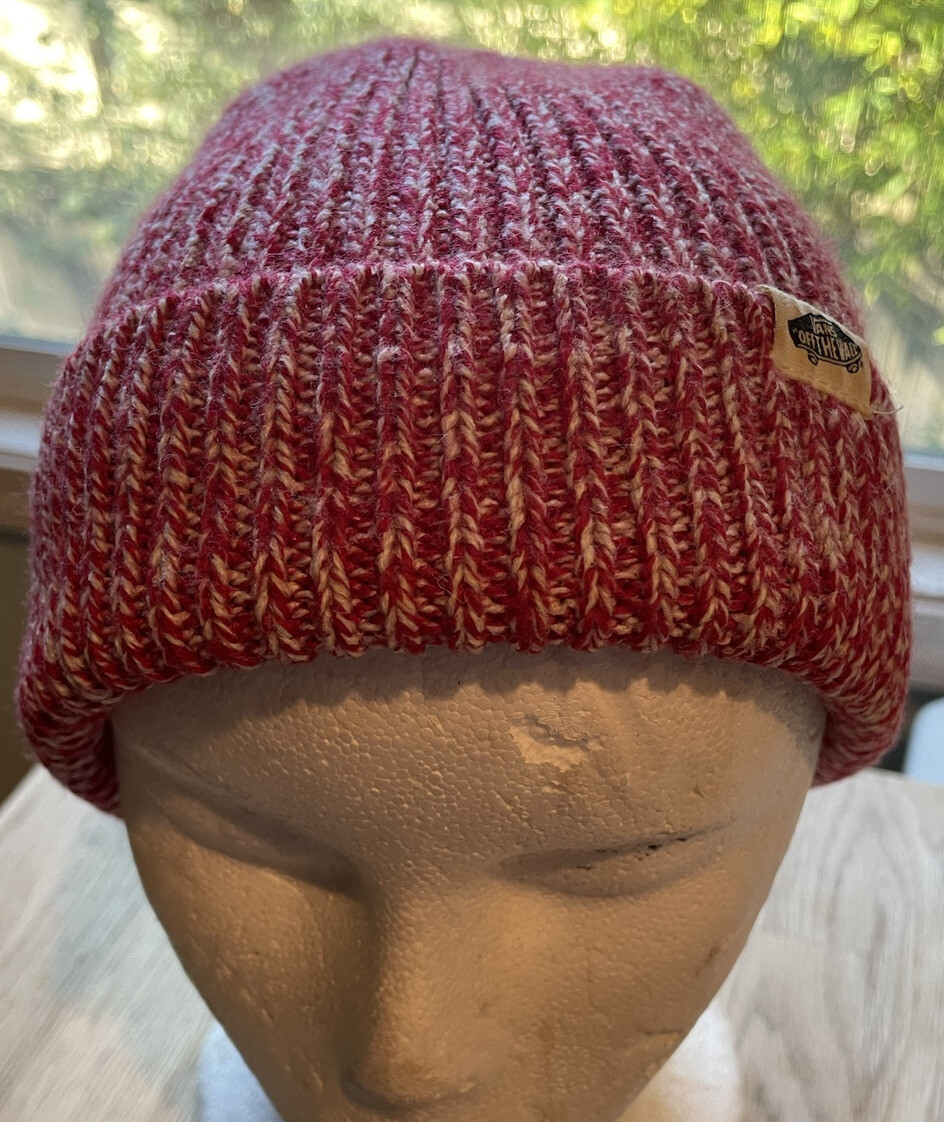 Adults VANS OFF THE WALL Red & White Acrylic Beanie, One