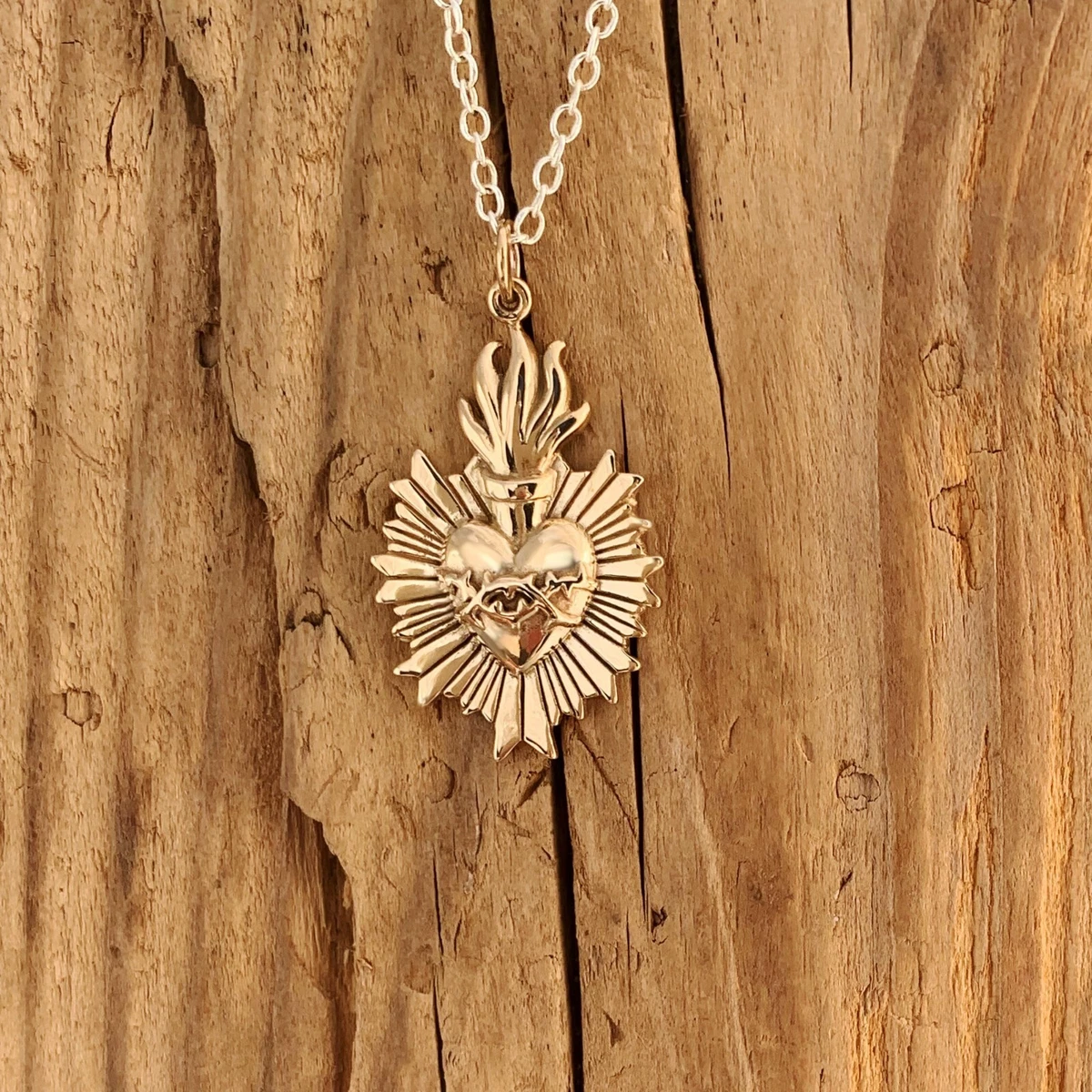 Secret heart pendant discount