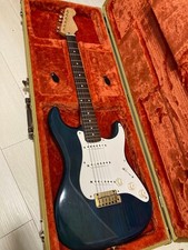 Gitarre ValleyArts Blue Ash Korpus Vogelauge Hals Seymour Duncan Tonabnehmer