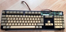 Mitsumi Keyboard For AMIGA 500/A500 Red/Green, Works 28 26