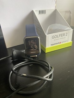 TOMTOM Golfer 2 Golf GPS Watch Excellent Condition with Original BoxCable Manual