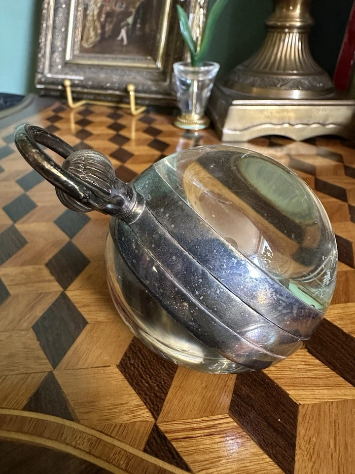 Antique Victorian or Edwardian Desk Clock Tabletop clear back Mechanical  - Image 4 of 4