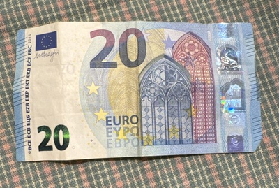 #ad 2015 20€ Banknote CIRCULATED —20 EURO $29.99