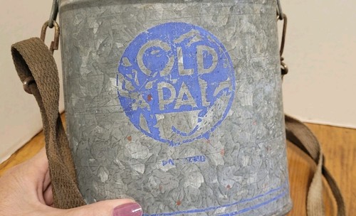 De colección OLD PAL Cebo Galvanizado Minnow Cubo Caja Cabaña de Pesca Decoración 7 1/2" - Imagen 2 de 9