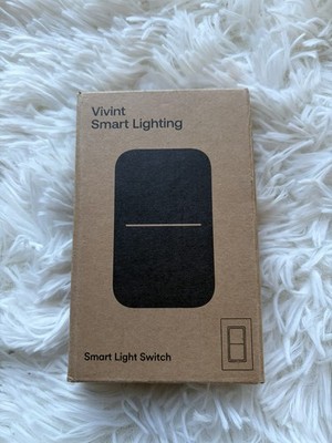 Vivint Smart Lighting Switch VS-SWTCHPLT-R01 Smart Light Switch New