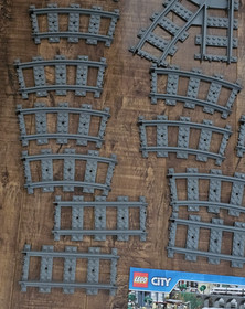 Lego City Train Track Lot 7895 + MORE! Switches, Curves & Straight Tracks