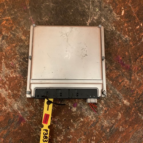 Mercedes C Class ECU Engine Control Unit 2.6L Petrol W203 2003 A1121533779 - Picture 1 of 6