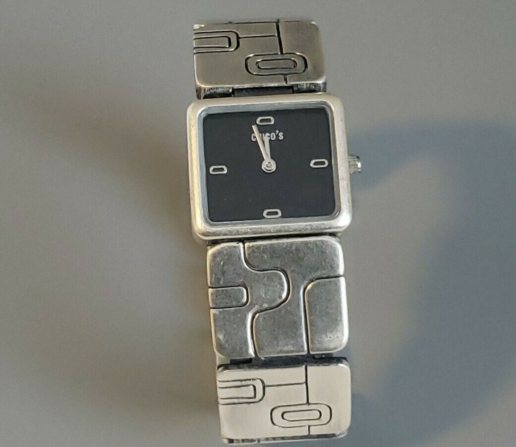 Chico’s Wristwatch Womens Silver Chunky New Battery. Great Pre Owned Condition