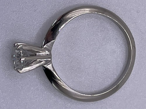 ANILLO SOLITARIO DIAMANTE REDONDO DE ORO BLANCO 14K 0,40 quilates, talla 4,5 - Imagen 8 de 10