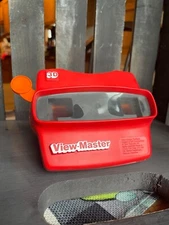 Vintage View Master 3D Viewer Red Classic Viewmaster Toy Slide Viewer USA 
