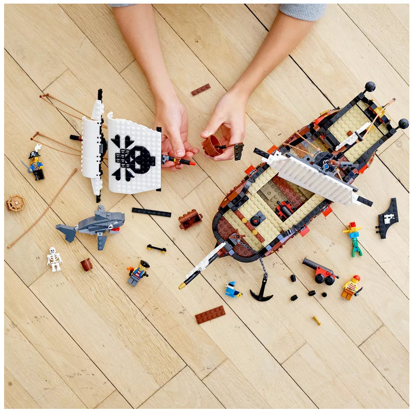 LEGO Creator 3 in 1 Pirate Ship Toy Set 31109