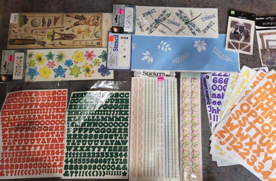 ENORME LOTE DE ÁLBUM DE RECORTES PEGATINAS VINTAGE SANDY LION MRS GROSSMAN SELLO JOLEE’S 100+ Foto 2 de 4