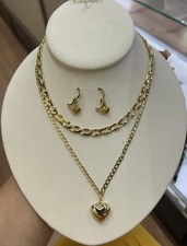 Gold Tone Metal Jewelry Set Necklace Earrings Heart Pendant Fashion