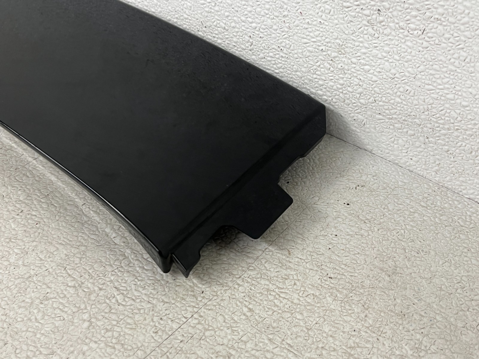 ⭐2017-2022 TOYOTA PRIUS PRIME REAR ROOF MOLDING TRIM GARNISH ASSY OEM LOT2685