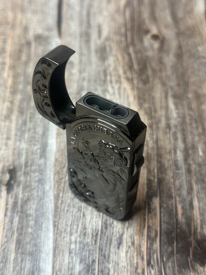 La Gloria Cubana Metal Construido Triple Antorcha Puros Encendedor Coleccionable RARO Foto 3 de 3