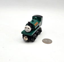 Thomas  Friends Wooden Railway Train Tank Engine - Peter Sam - 2003 GUC - Green
