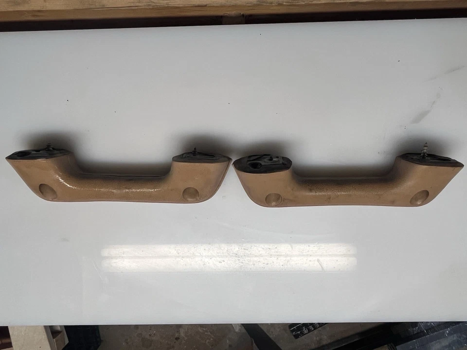 Manijas interiores de agarre para camioneta Toyota 1979-1983 OEM Foto 3 de 3