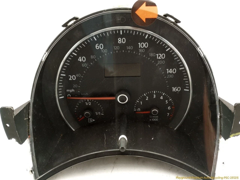 Volkswagen VW Beetle Instrument Cluster Speedometer Gauge Panel Fits 2006-2007 - Image 4 of 4