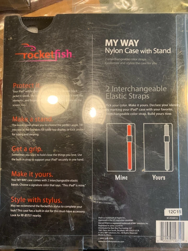 Rocketfish Nylon Case with Stand for iPad 3 (Works with Any 10" Tablet) - Image 2 of 2