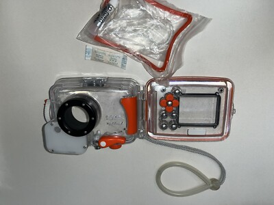 Fujifilm FinePix F31fd 防水ケース付き Fujifilm FinePix F31fd Silver 6.3MP Digital Camera 3x