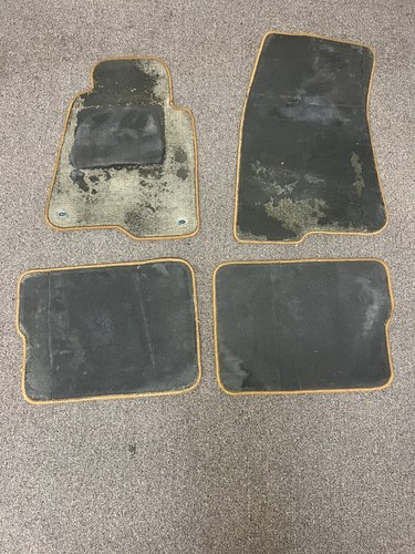 Volvo 240 Floor Matt Used - Picture 6 of 6