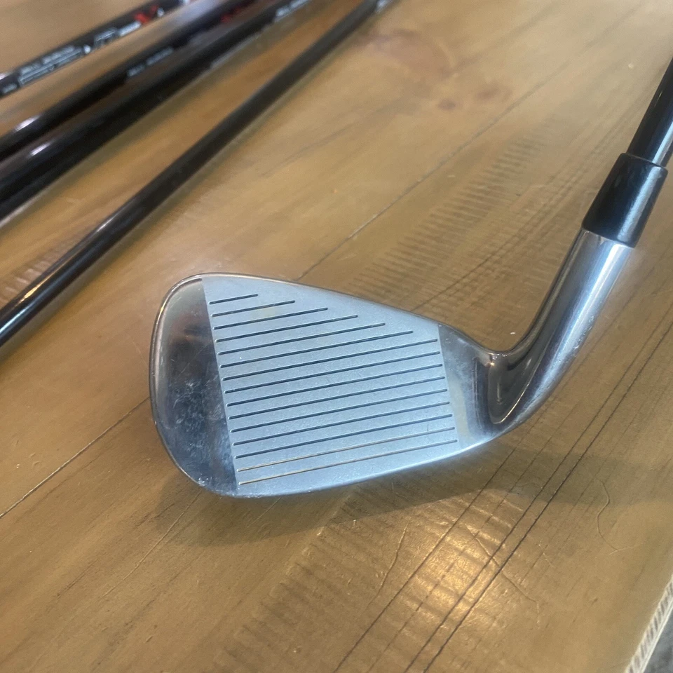 Turbo Power Men's Fire 09 Iron Golf Set #4-PW (Missing 5) Graphite Regular Flex - Image 3 of 4