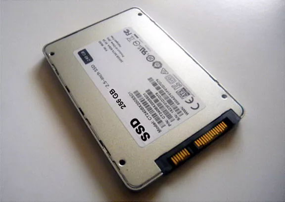 256GB 2.5 Inch SATA SSD