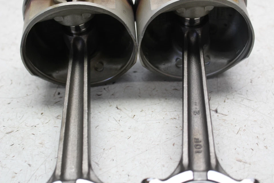 Suzuki Intruder 1500 VL1500 1998 motor pistones con bielas  Foto 4 de 4