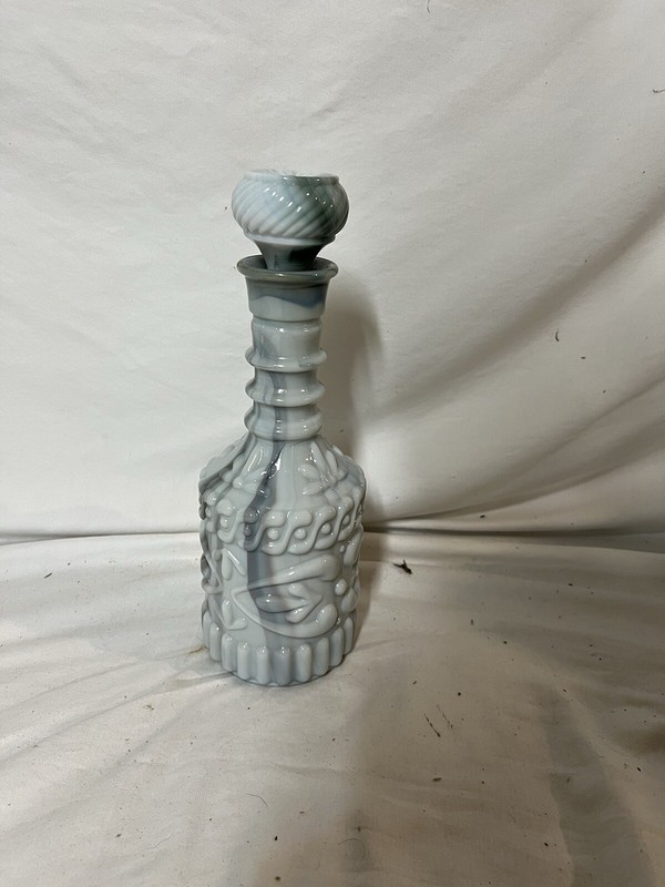 Vintage 1972 Jim Beam White Gray Marbled Glass Decanter Bottle