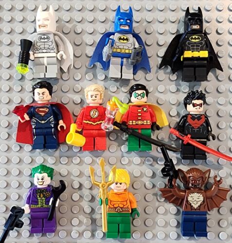 Lego DC Minifigures Lot and Accessories - Picture 1 of 1