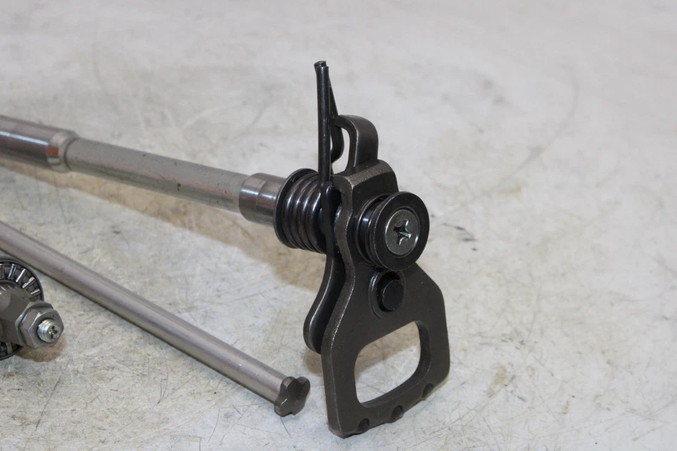 06-09 SUZUKI GSXR 600 OEM PALANCA DE CAMBIOS EJE Foto 2 de 4