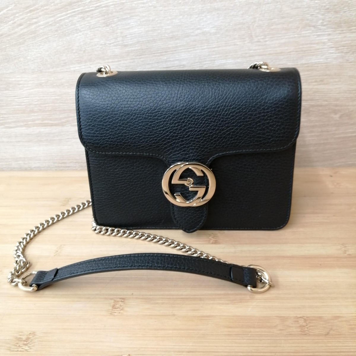 Gucci Interlocking G Chain Small Shoulder Bag Crossbody Black