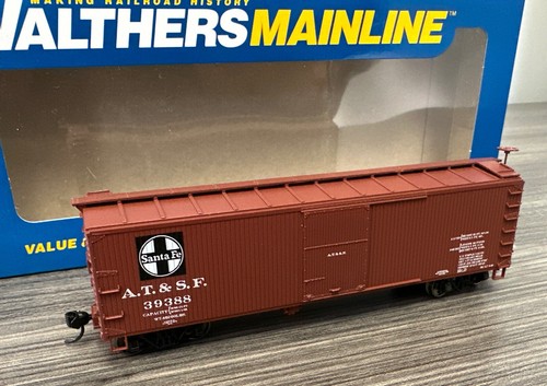 Walthers MainLine HO 910-40154 40’ USRA Madera Boxcar Santa Fe Nuevo en Caja RTR | Zustand: New