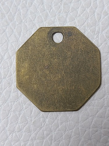 2000 Pet License Tag Y2K Omaha 1.25" Octagonal #005387 Goldtone OOAK Vintage - Picture 2 of 7