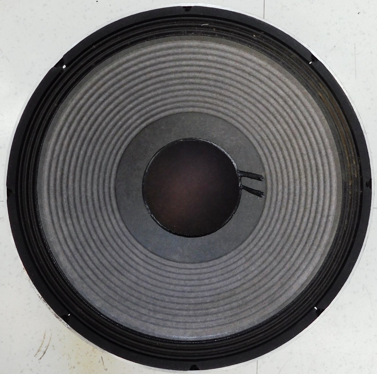 JBL 2226H 15