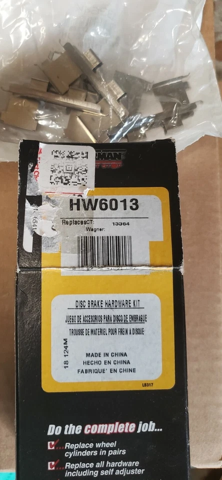 Kit de herrajes de freno de disco trasero Dorman HW6013 Foto 2 de 2