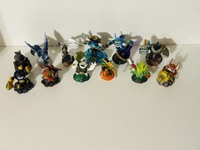Skylanders Mixed Series Lot of 12 Figures