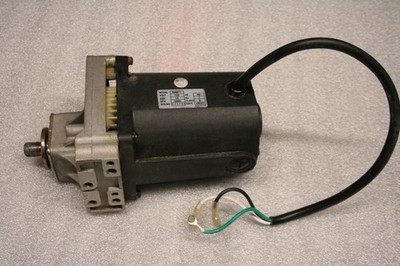 Craftsman 137 Series 10  Table Saw 15 Amp Motor  RM871