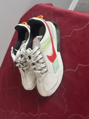 Nike Multicolor Lace Up Breathable Athletic Sneakers for Men