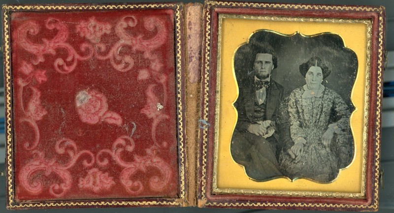 Daguerreotype Man and Woman with fancy dress - 1850s - Case was repaired