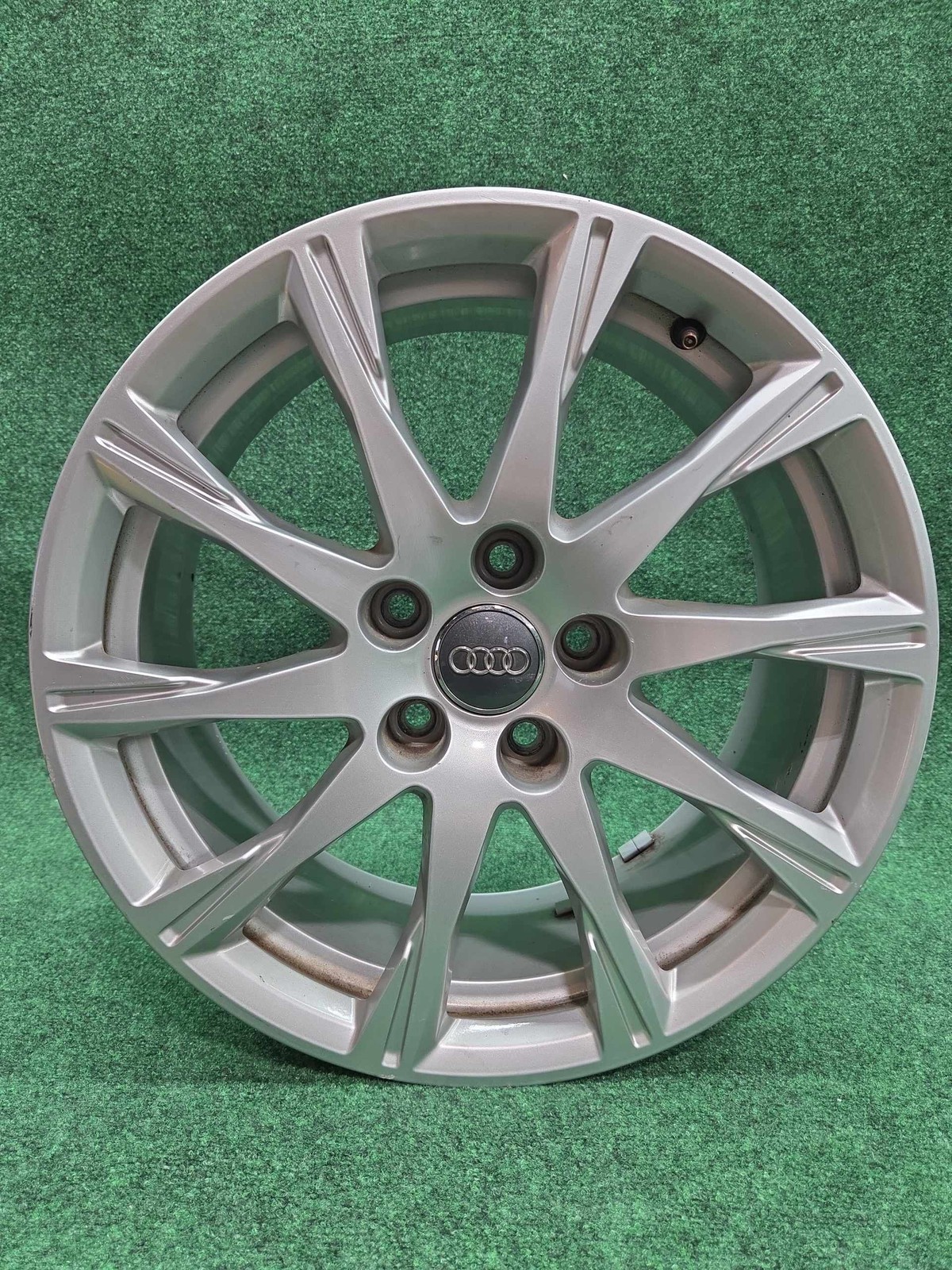 Audi Wheel Aluminum Rim 7.5jx17 H2 10 Spoke Oem 8w0601025c