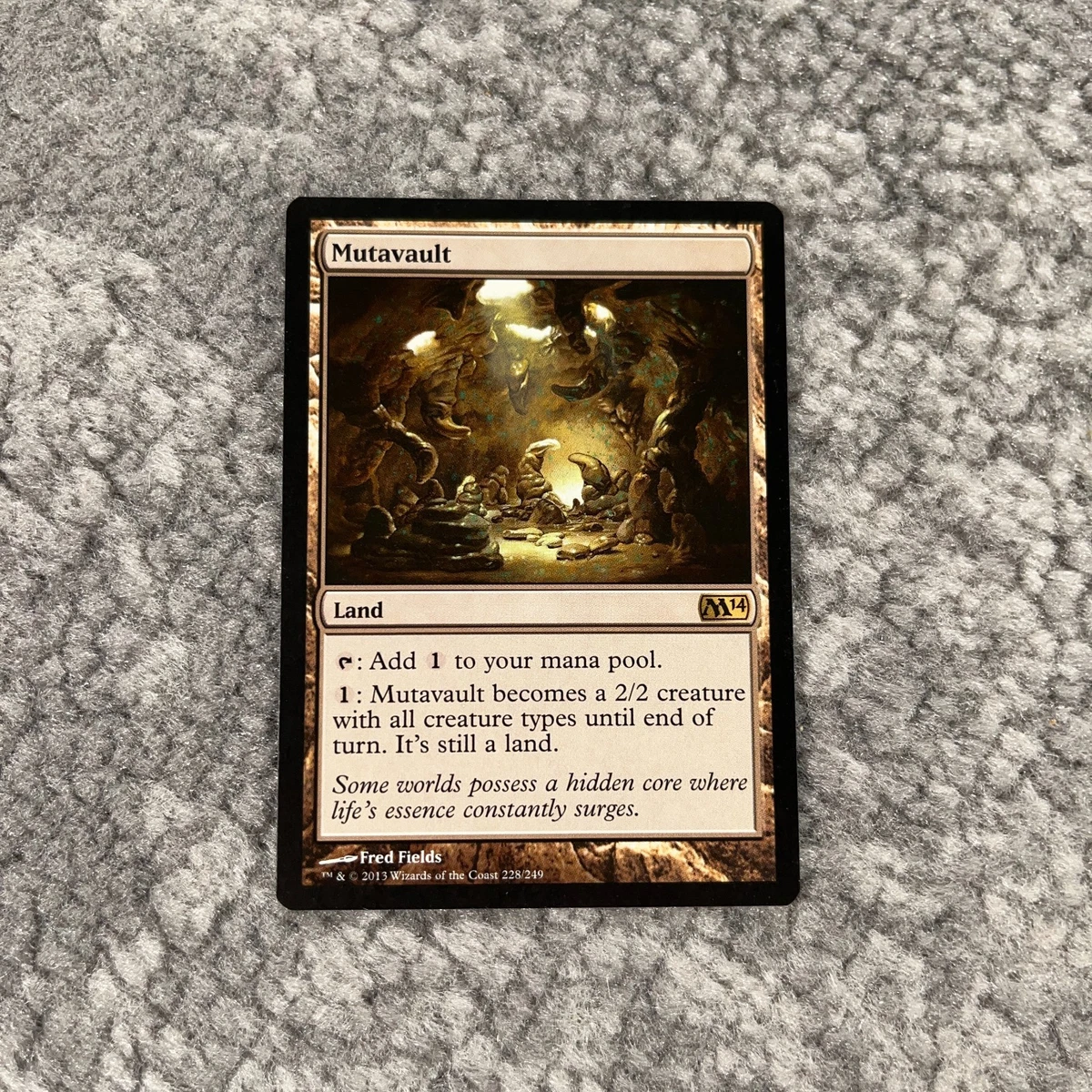 Mutavault Magic: The Gathering Wizards of the Coast Individual
